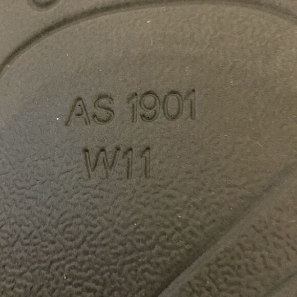 Fabletics athletic shoes size 11. Manhattan air performance sneaker - Picture 11 of 14